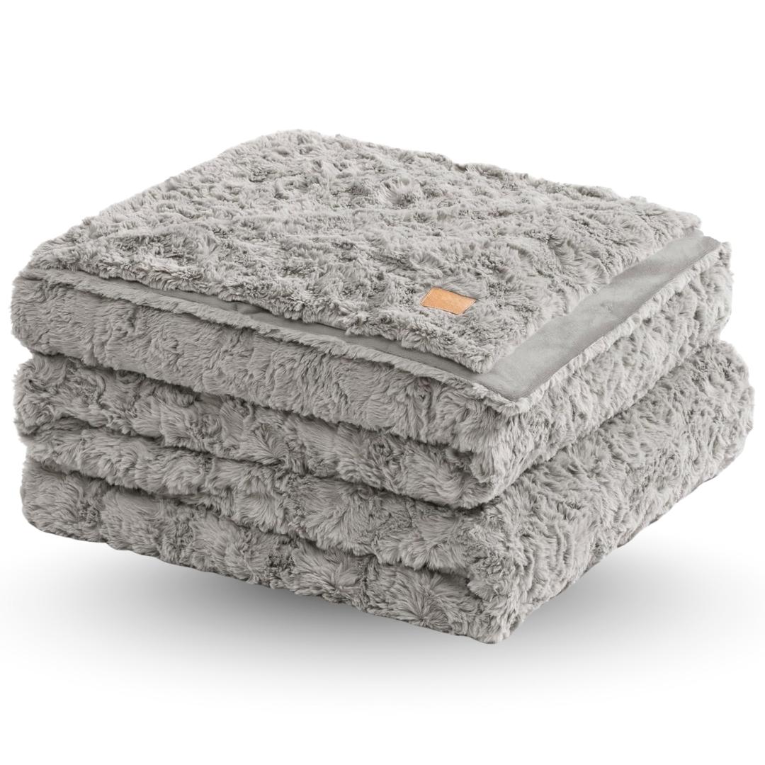 Blanket with Raised Wave Design